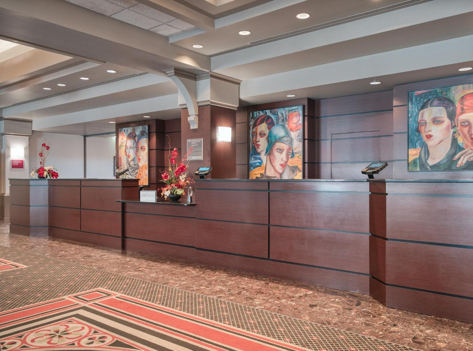 Crowne Plaza Indianapolis-Dwtn-Union Stn By Ihg Hotel Exterior photo