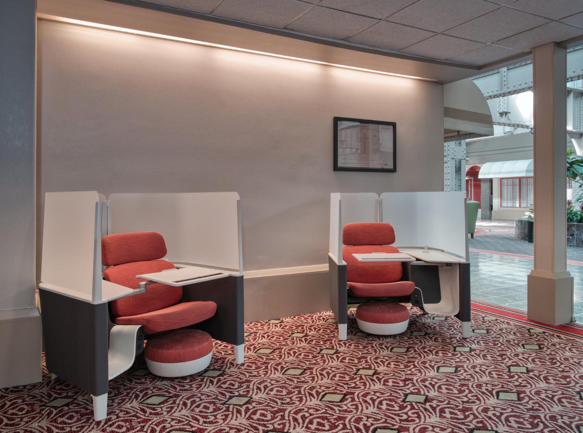 Crowne Plaza Indianapolis-Dwtn-Union Stn By Ihg Hotel Exterior photo
